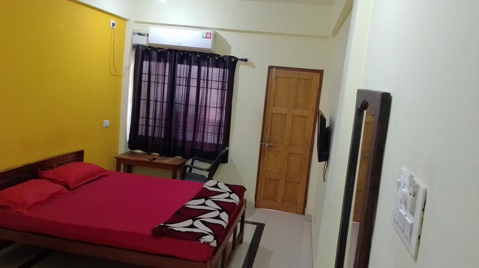 Prakash Holiday Inn Arambol Bagian luar foto