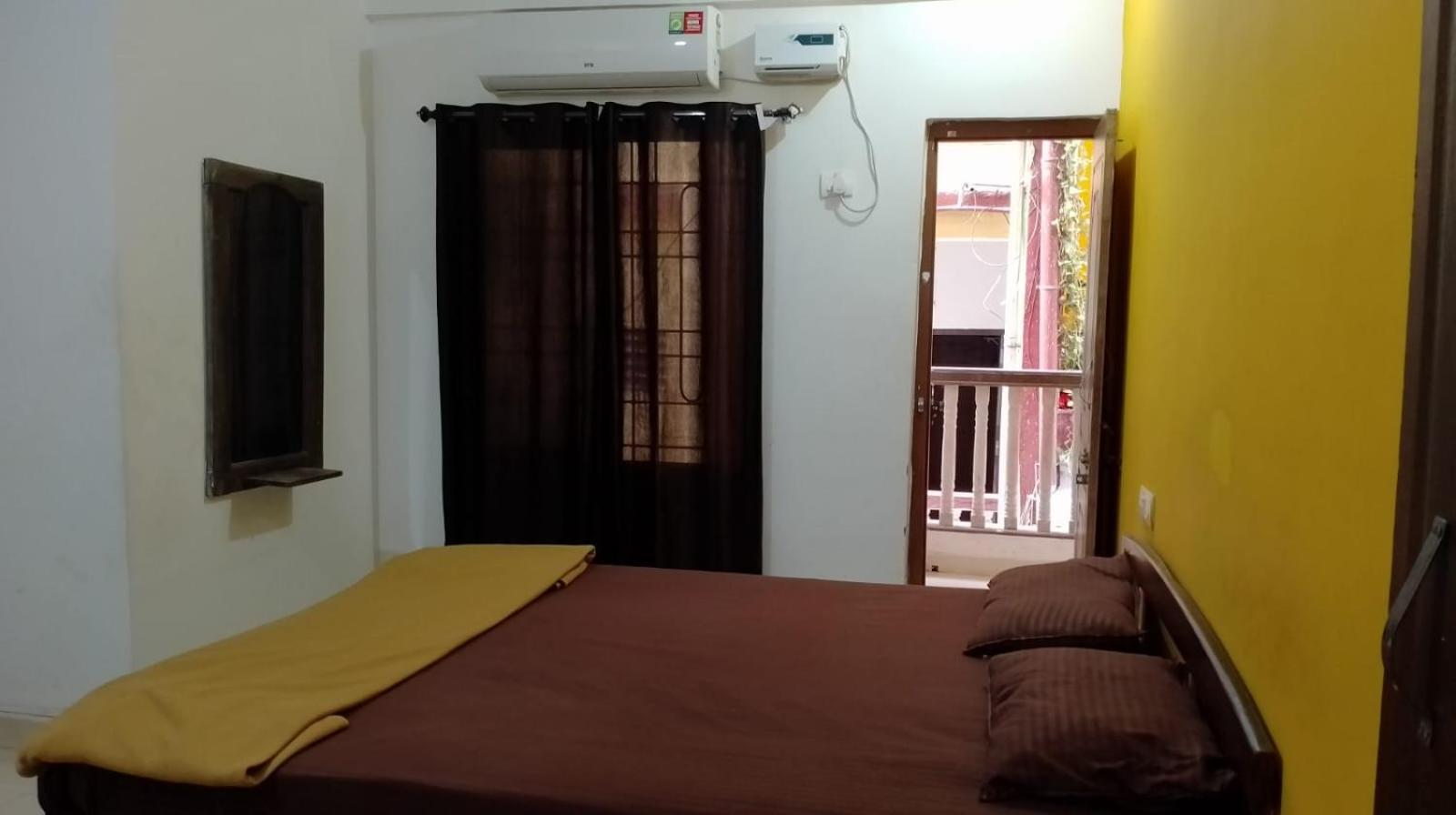 Prakash Holiday Inn Arambol Bagian luar foto